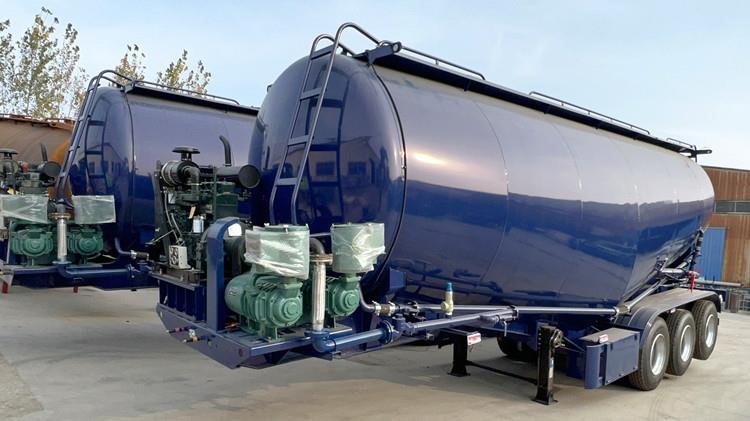 What is Cement Bulker? Cement Bulker Truck Transporter