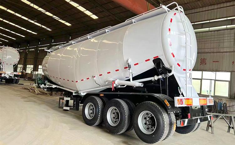 40 Ton Cement Bulker Truck for Sale Price